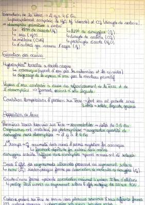 Comprendre l'évolution de l'atmosphère terrestre et son impact sur la vie