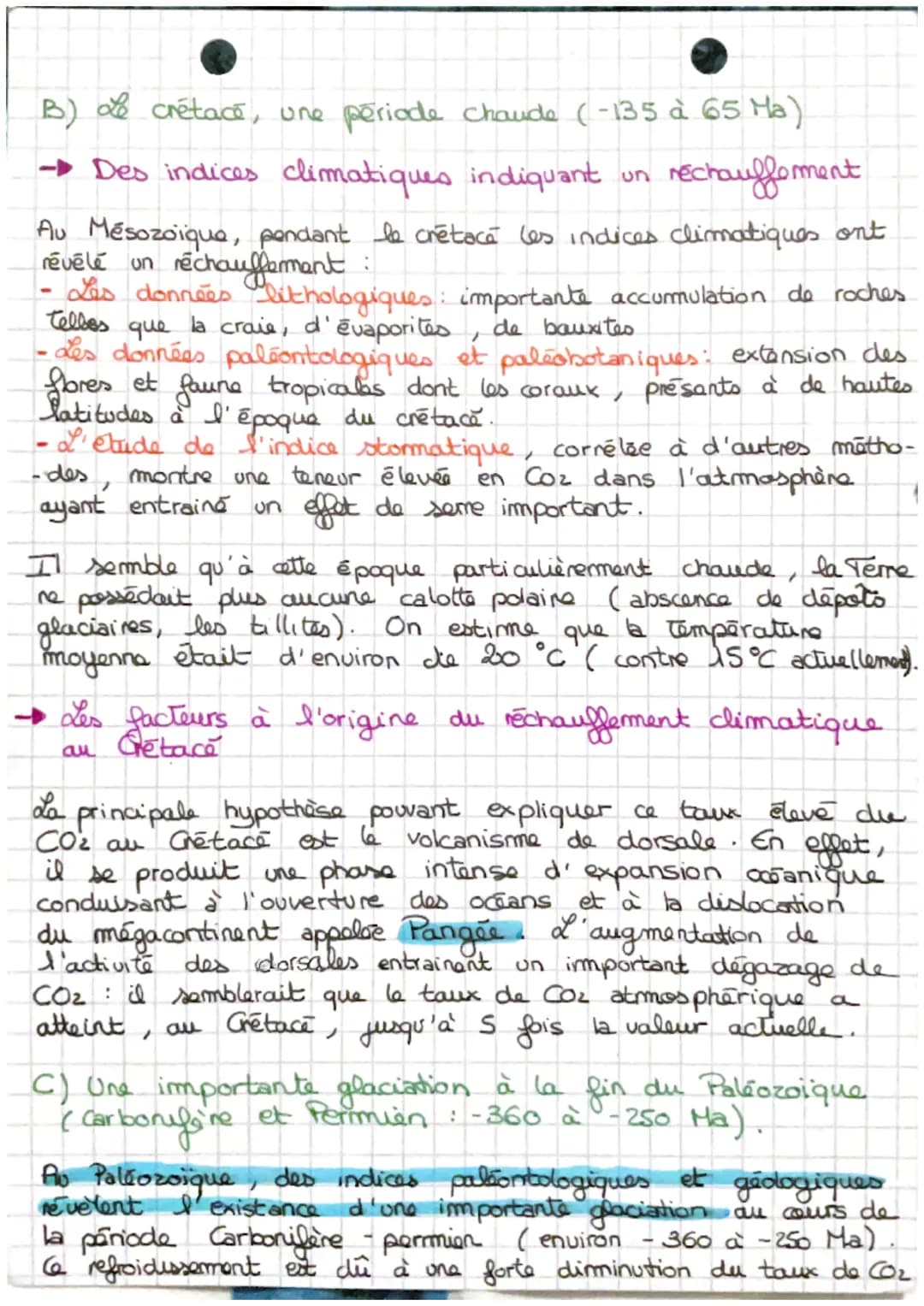 SVT
Les variations climatiques passées,
ее
Depuis 150 ans, le climat planétaire
présente un réchauffement d'environ 1°C.
Les scientifiques p