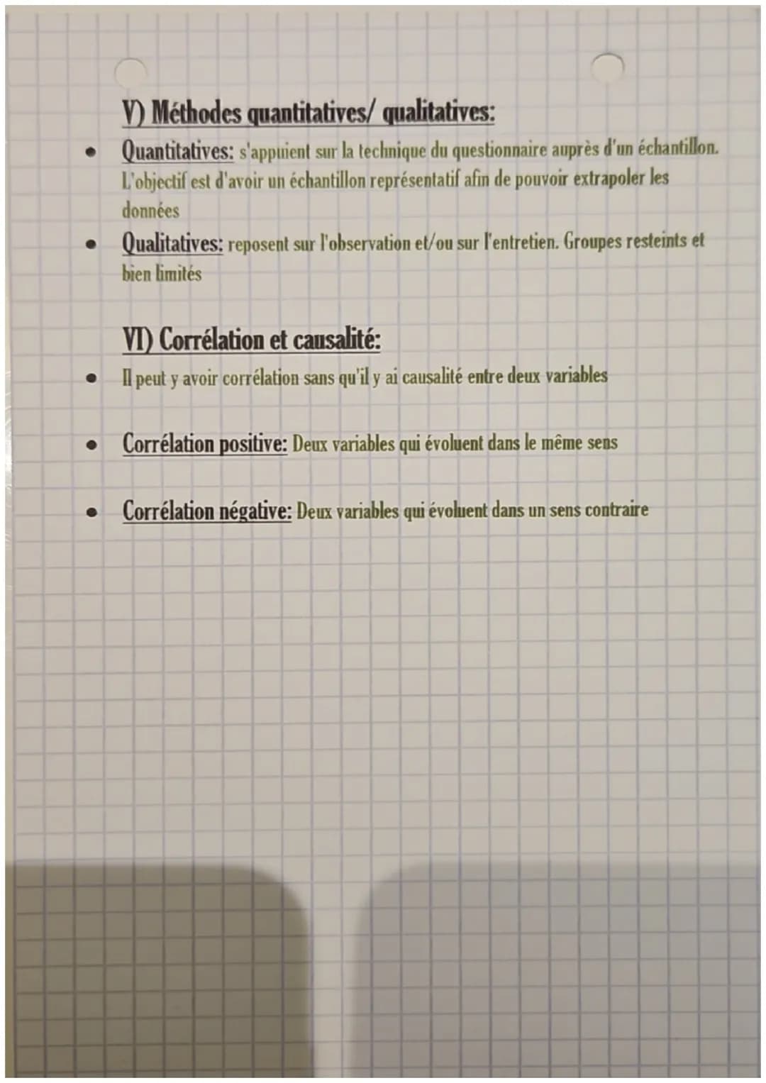 SES:
Chap. 1: Comment les économistes, les sociologues et les politistes
raisonnent-ils et travaillent-ils?
●
●
●
Les démarches scientifique