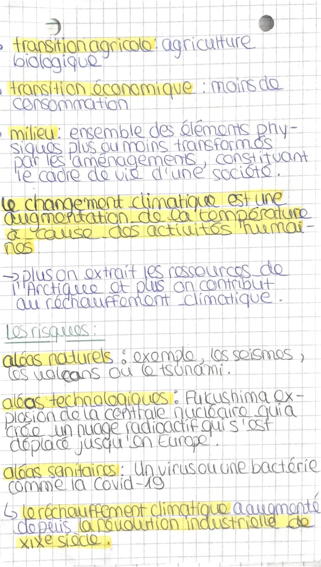 152
histoire
Il Environnement, developpement,
mabilité.
Los definitions:
•Une transition: Continuer à valoriser
les ressources tout en géran