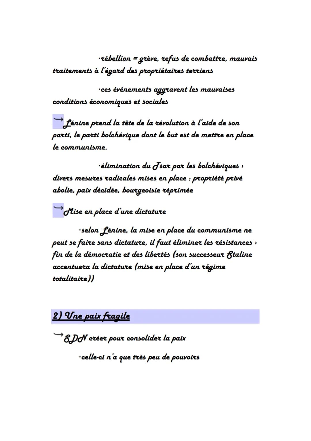 La révolution Russe
Dates:
Début : 23-28 1917
Jusqu'en 1917: Russie dirigée par un Jsar maitre d'un
régime autoritaire
Définitions :
Communi