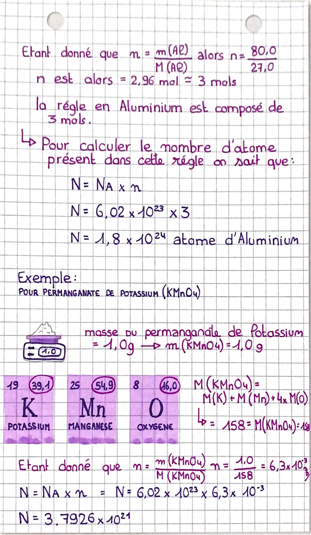 • LA MOLE
*La mole a été inventé par Avogadro,
un chimiste Italien du 19e siède.
* La mole sert a compter le nombre
d'atome
Une mole d'entit