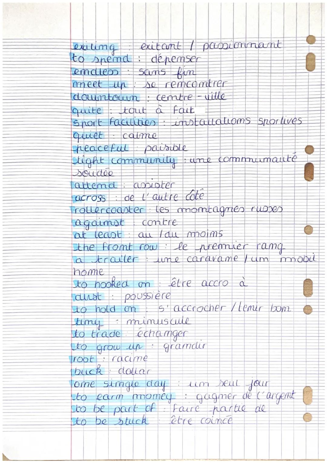 ANGLAIS
UNIT3 & Small
Town
VOCABULARY:
Countryside
Campagne
hometown : wille maison (d'où l'om viem!)
Factory usine
Steel
métal
high school
