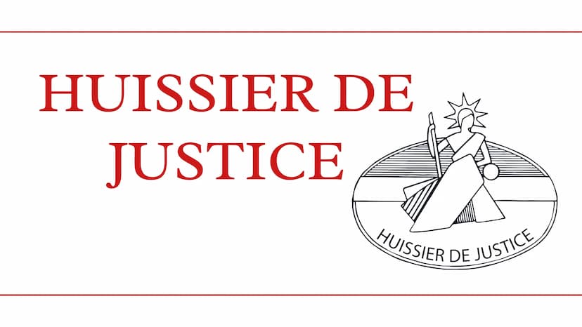HUISSIER
LES FONCTIONS DU METIERS
L'huissier est chargé d'informer les personnes qu'une action en justice est engagée
contre elles en leur r