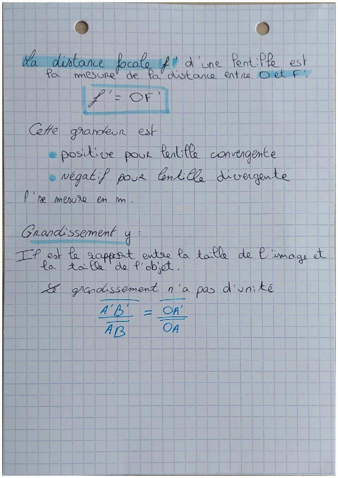 # LES LENTILLES

Deux types de lentille :
- Pentille convergentes
à bord mince.
- Pentille divergentes
à bord épais

symbate

symtote

Trois
