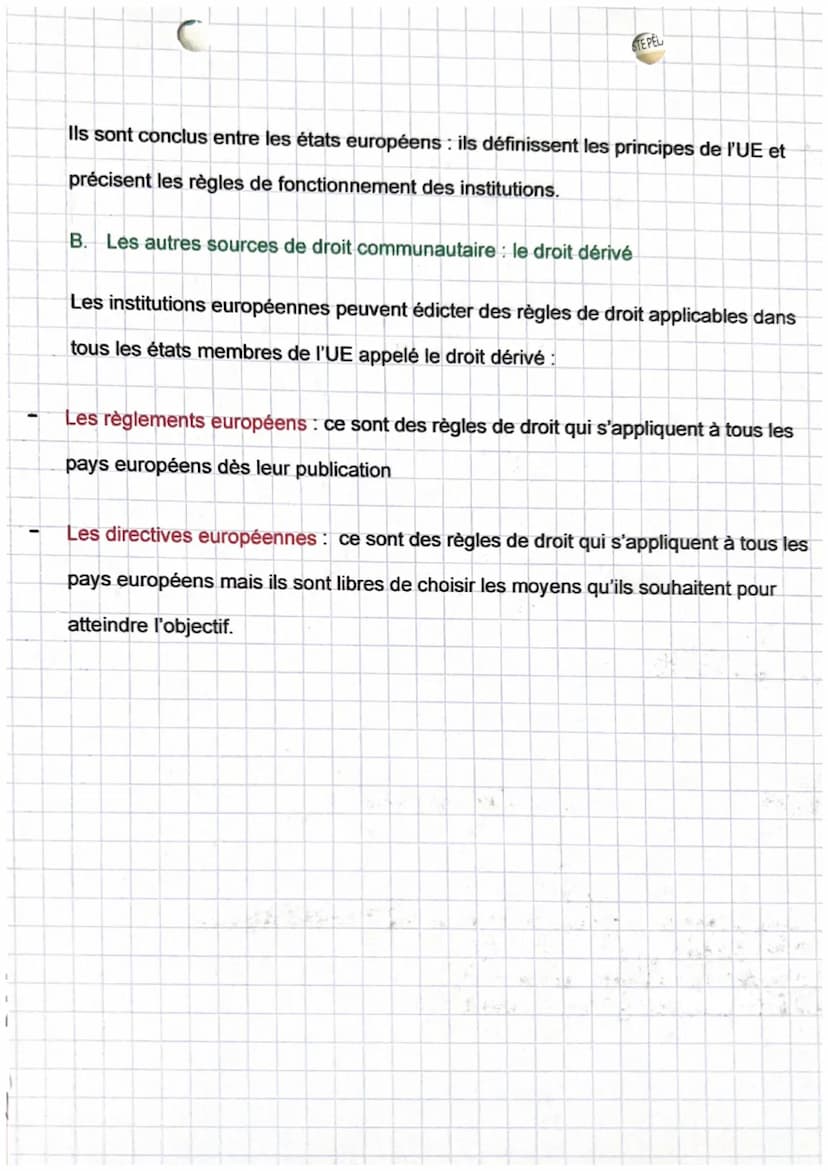 droit
Chapitre 3
Chapitre 3: les sources du droit
Les modes de création des règles de droit qui sont divers : elles sont généralement
écrite