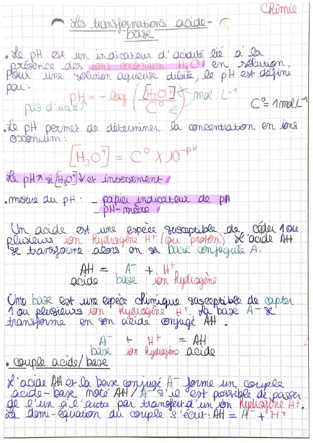 Le
Les transformations acide-
base
D
Le pH est un indicateur d'acidité lié à la
présence des ion's exconium H₂ O en solution
Pour une soluti