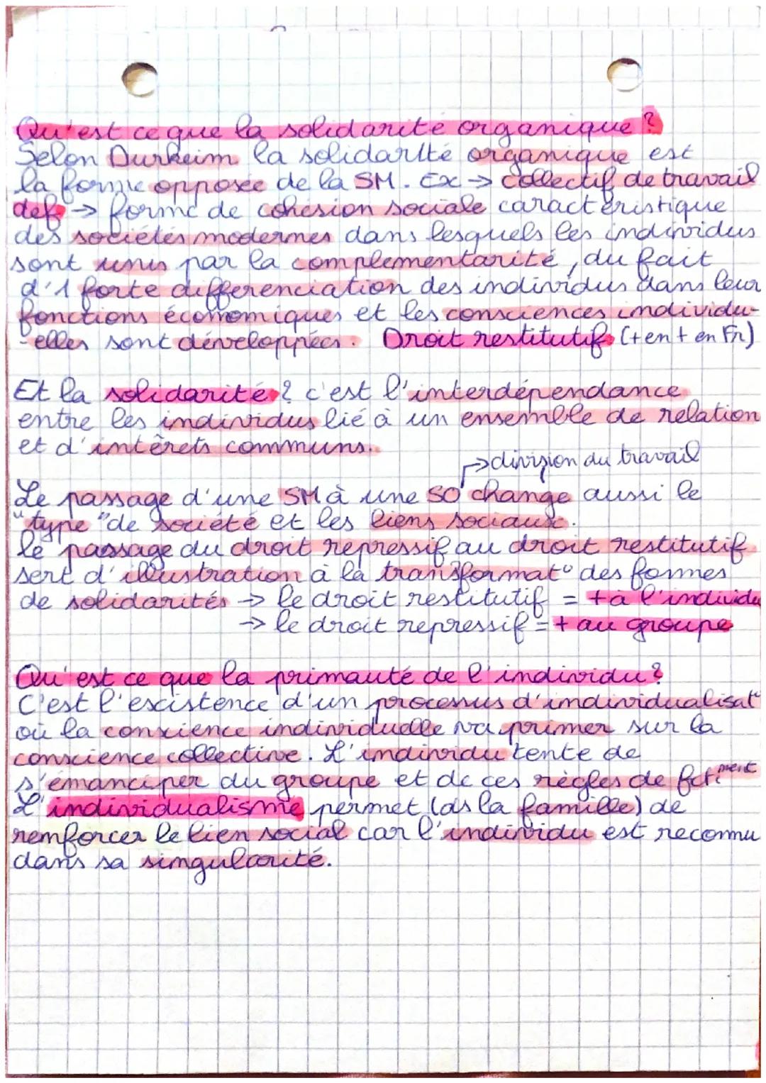 Sociologie

lien serial = désigne l'ensemble des relations qui
unissent des individus entre eux, au
sein d'un gr
à l'échelle
d'une société. 