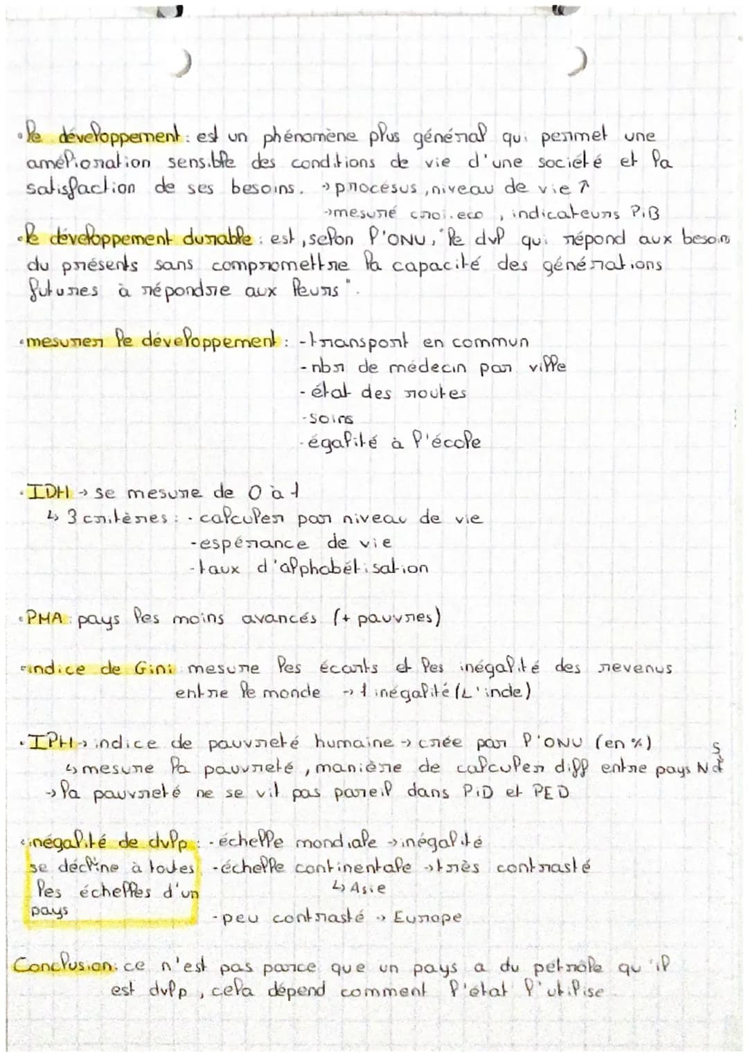 Histoine !
transition démographique : c'est le passage en deux phases d'un
régime démographique ancien à un nouveaw
Straditionnel 2 moderne
