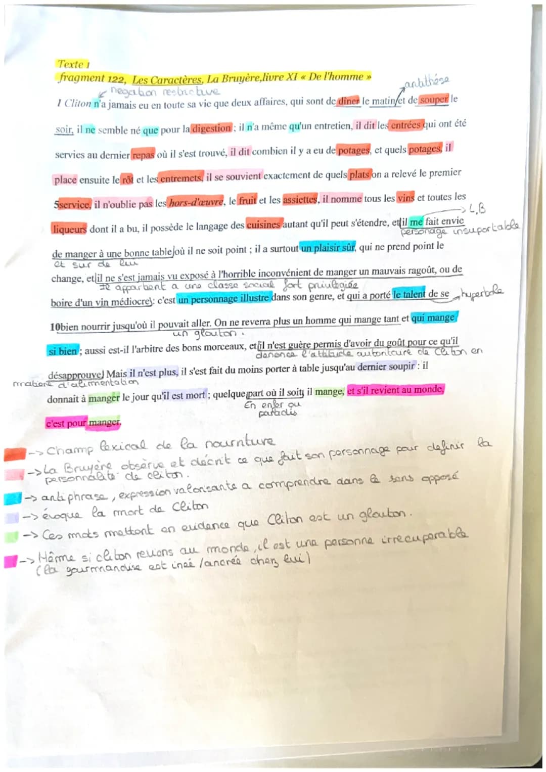 Cliton
Introduction La Bruyène à travailler penciant 17
avant de publier une première fois son.
Cuns
recueil de 420 remarques, sous forme de