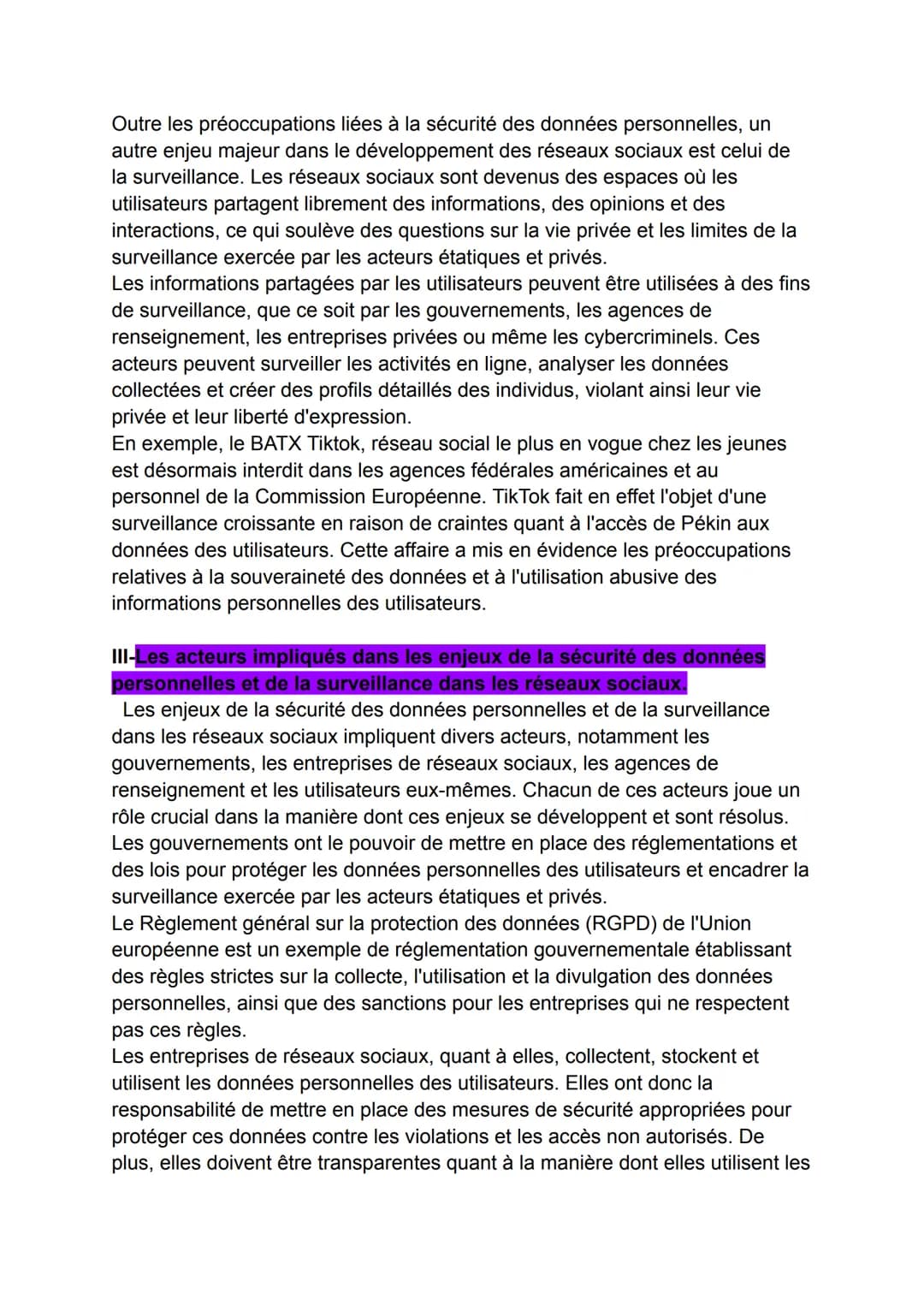 -Grand Oral-
HGGSP
Comment le développement rapide des réseaux sociaux a-t-il entraîné
des enjeux dans le cyberespace ?
Introduction:
Le dév