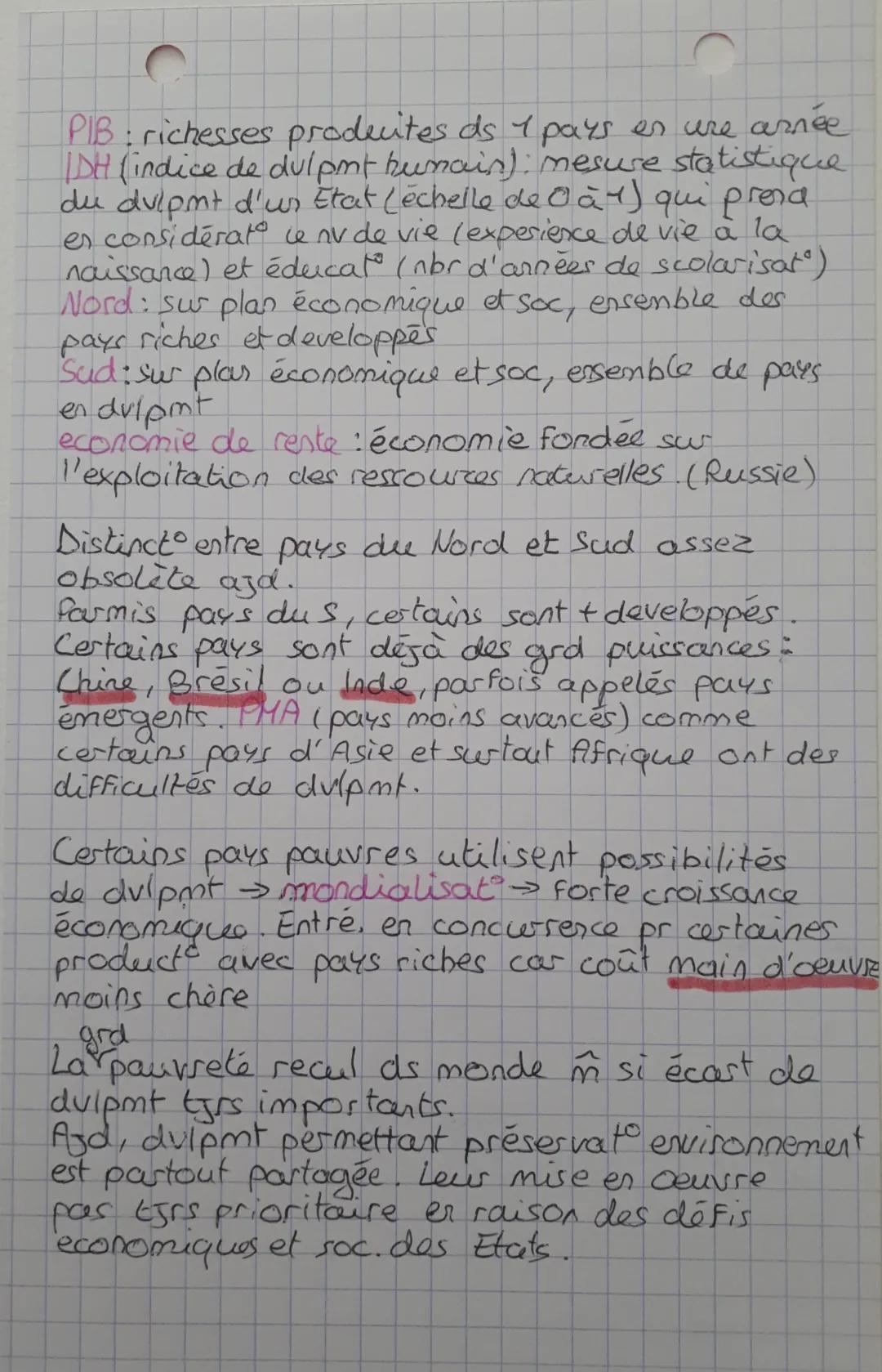 # Les dynamiques demogr aphiq

ques et inégalités de developpement

dans le monde

Les droaniques denographiques ds monde

évolution 20150
2