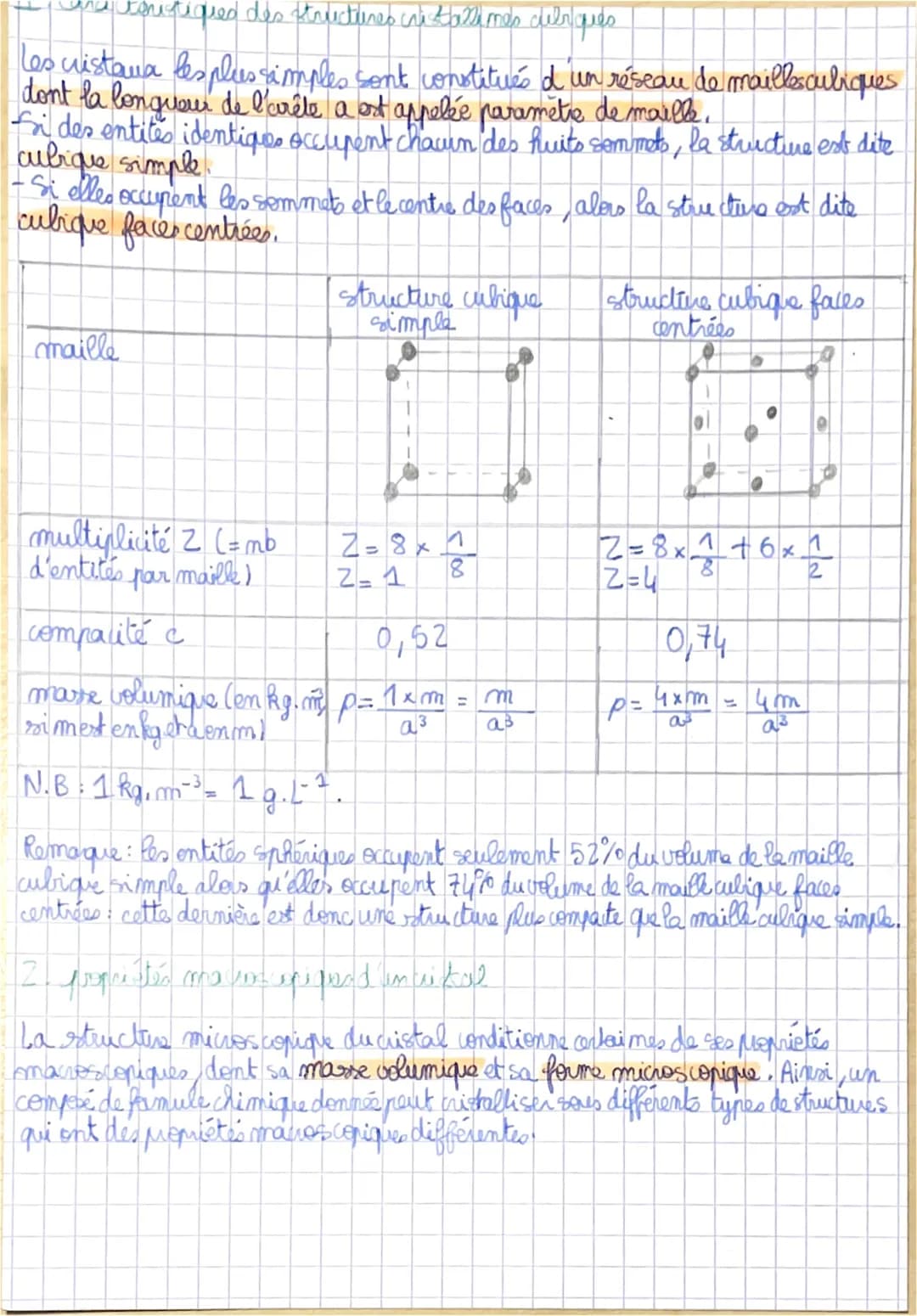ENSEIGNEMENTSCIENTIFIQUE PHYSIQUE
I cristaust et solides amorphes
Un cristal est un solide constitué d'un empilement régulier d'atomes,
d'io