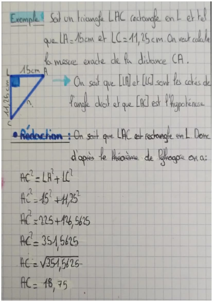 •MATHS
Théorème de Pythagore:
Si un triangle est rectangle en A, alors:
BC² = AB² + AC²
B
+ Autre formulation : dans un triangle
rectangle (