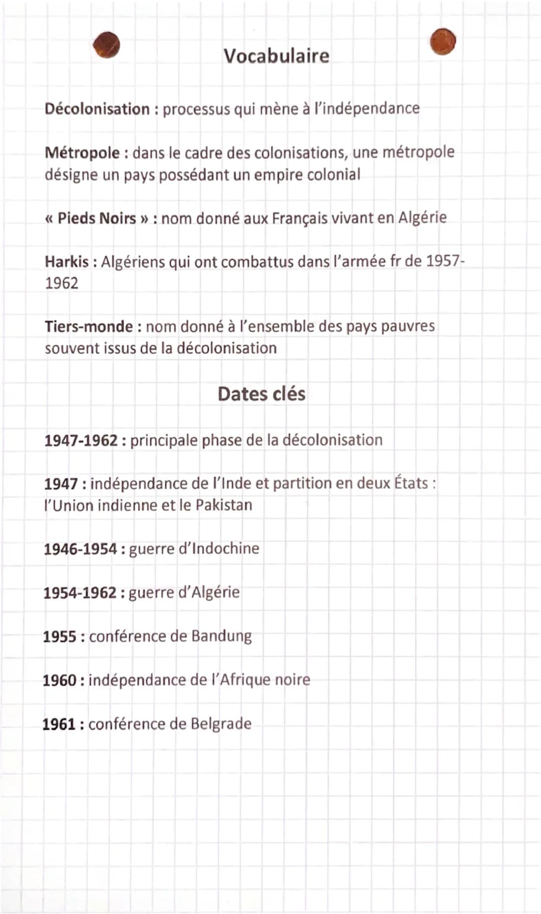 Histoire
1
La guerre froide
(1947-1991)
Après la 2ème G.M, l'Europe est fragile et les alliés décident de créer l'ONU pour installer une
pai