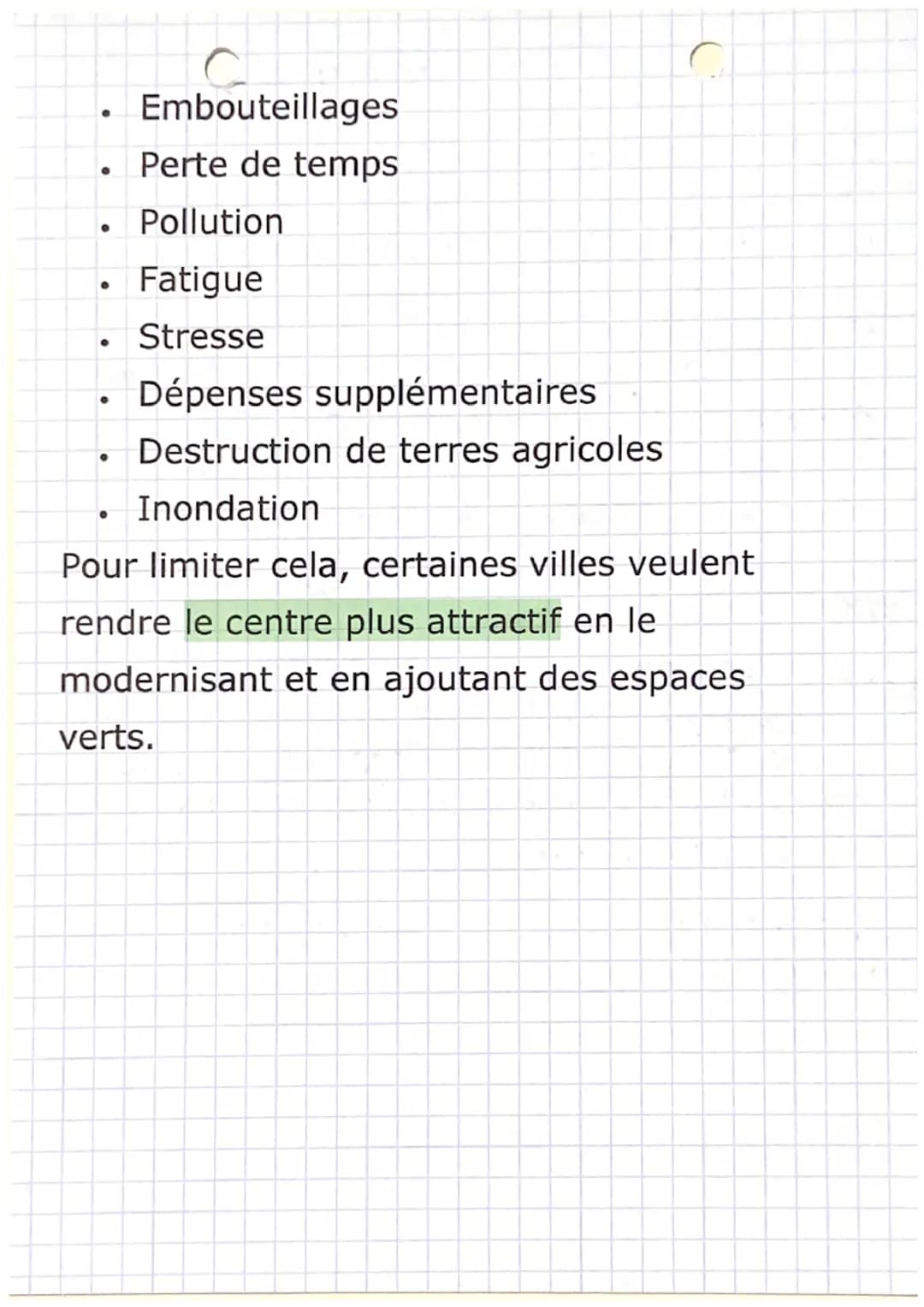 LES AIRES URBAINES
(ex : Lyon)
Depuis les années 50 les villes connaissent
une forte croissance démographique car elles
attirent la populati