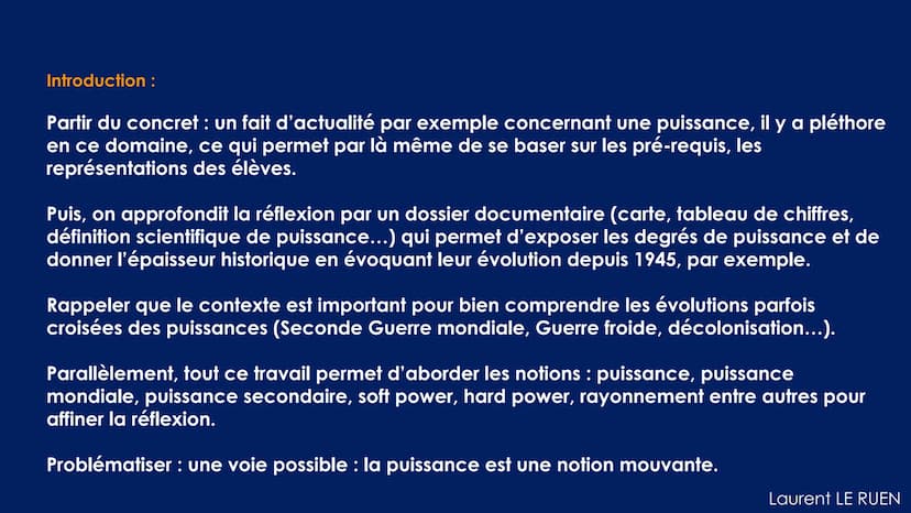 THEME 2: ANALYSER LES DYNAMIQUES DES
PUISSANCES INTERNATIONALES (24-25 HEURES)
Ce thème a pour objectif d'analyser les ressorts et les carac