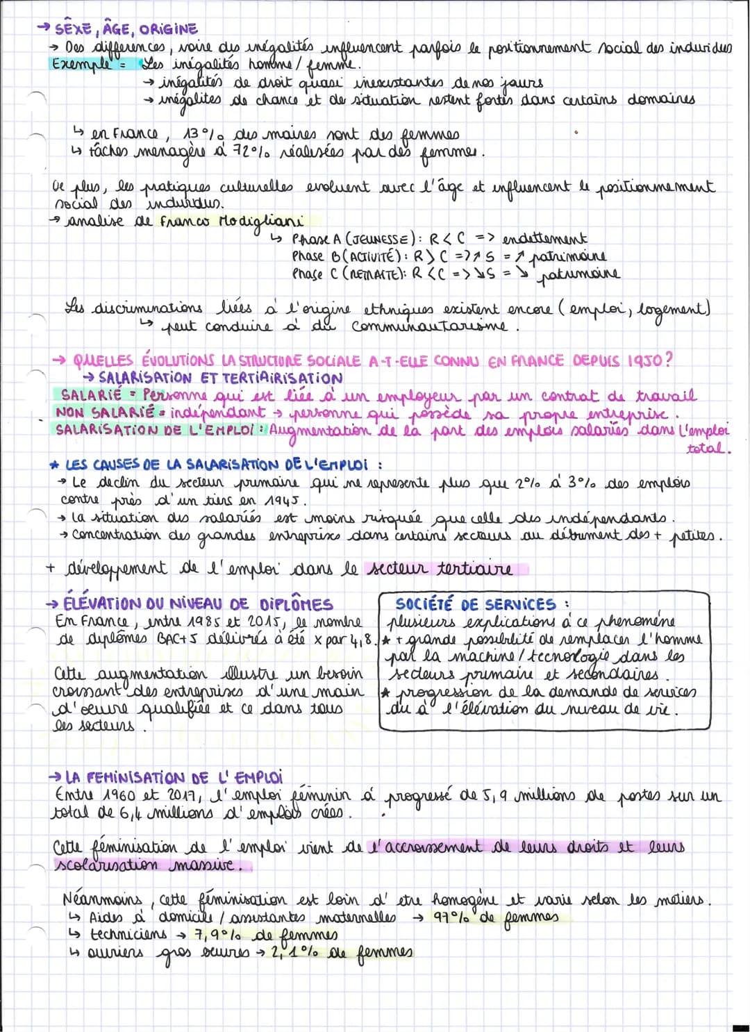 CHAPITRE COMMENT EST STRUCTUREE LA
SOCIÉTÉ FRANÇAISE ACTUELLE?
.
→LES THÉORIES DES CLASSES DE LA STRATIFICATION SOCIALE
STRATIFICATION SOCIA