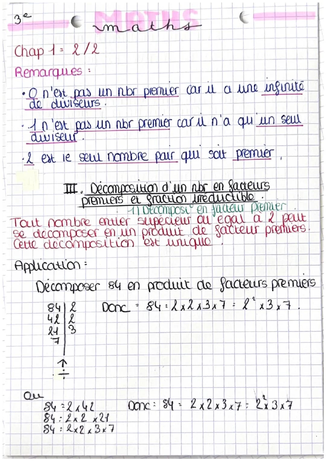 ве
•
maths
Chapitre 1 = Arithmetique 1/2
I. Multiple et diviseurs
7) Vocabulaire
a = bxq
↳> On dit que =
Remarques
0
· a est un multiple de 