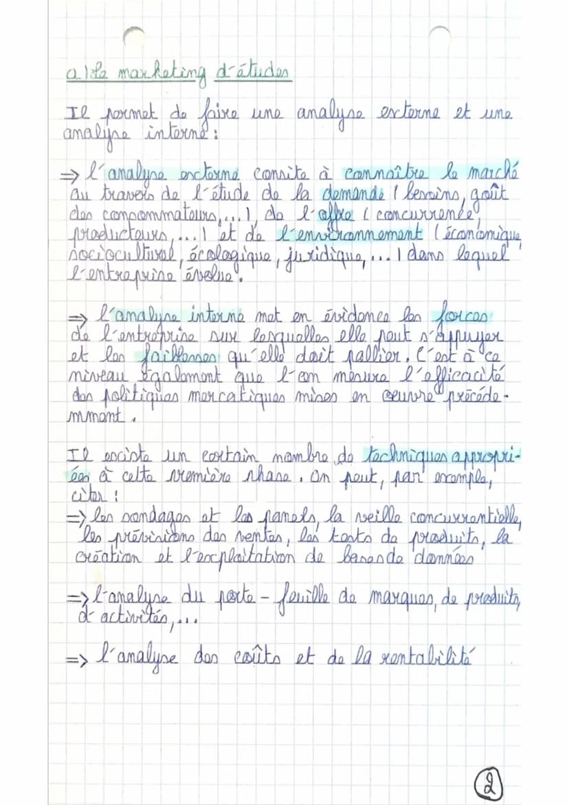 I- Définition
La démarche mercatique consiste à partir de l'ama-
·lyse des attentes de consommateurs, à définir
I offre de biens et de servi