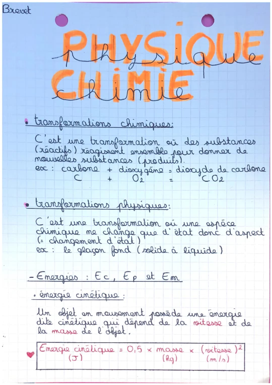Brevet
RHYSIQUE
CINIMIE
transformations chimiques:
C'est une transformation où des substances
(reactifs) reagissent ensemble pour donner de
