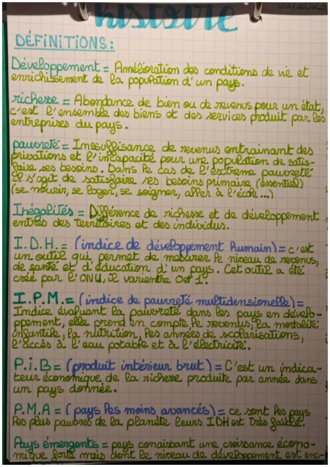 Thistoire !
Où trouve t-on de la richesse et de la pauvreté dans
le monde ?
-on en trouve partout dans le monde
- on trouve des bidonvilles 