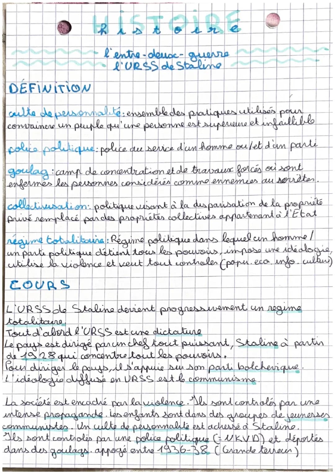 DEFINITION
h i s t
oir
l'entre-deuse- guerre
l'URSS de Staline
pour
culte depersonnalité: ensemble des pratiques utilisés
convaincre un peup
