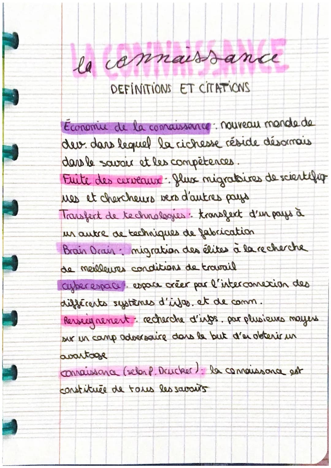 la connaissance
DEFINITIONS ET CITATIONS
Economie de la connaissance nouveau monde de
de dans lequel la richesse réside désormais
dans le sa