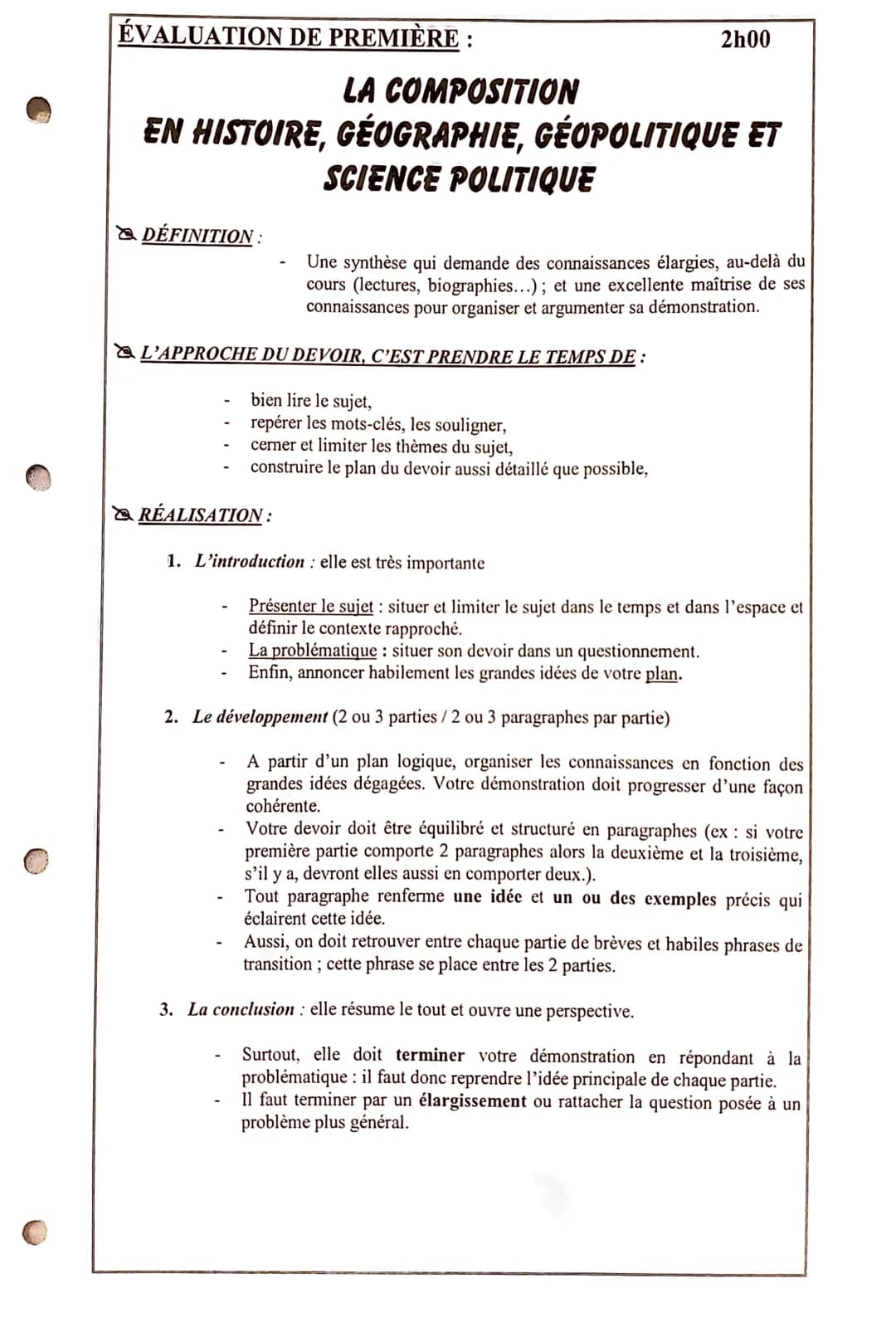 ÉVALUATION DE PREMIÈRE :
LA COMPOSITION
EN HISTOIRE, GÉOGRAPHIE, GÉOPOLITIQUE ET
SCIENCE POLITIQUE
DÉFINITION :
L'APPROCHE DU DEVOIR, C'EST 