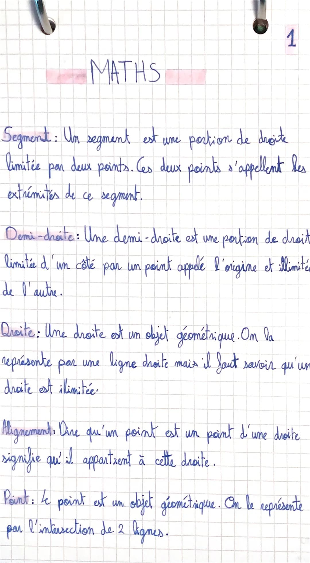 MATHS
Segment: Un segment est une portion de droite
deux points. Ces deux points s'appellent les
extrémités de ce segment.
limitée
рап
1
Dem
