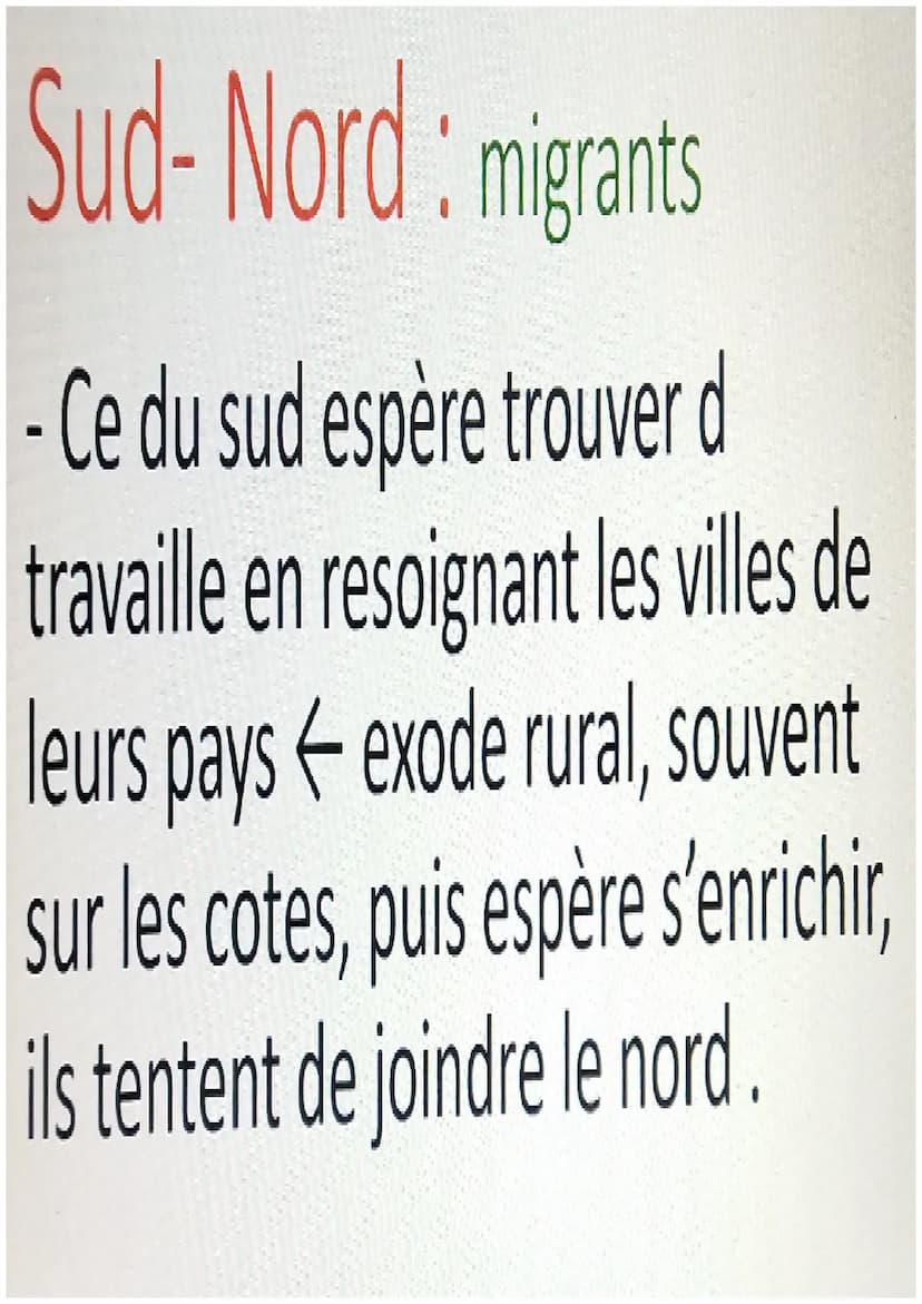 Les mobilités
humaines
transnationales Des raisons multiples
1. Les moyens de communications la tv et
internet donnent une image de richesse