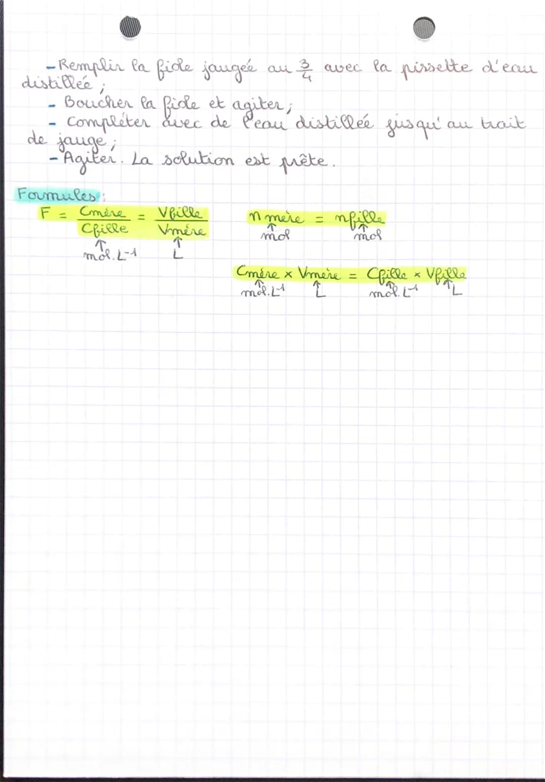 DISSOLUTION!
Matériel:
Préparer une solution
choisirsant le matériel adapté
par
1
distillée,
Formules:
m
↑
g
-
balance
coupelle
•spatule
ent