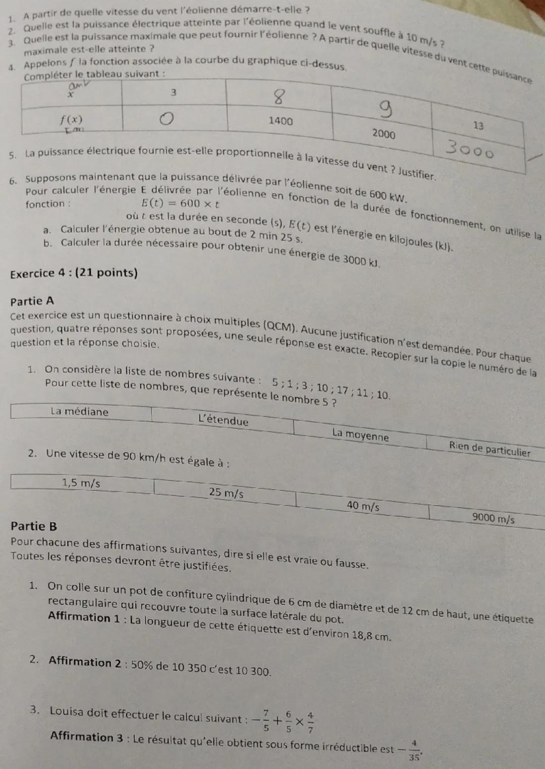 --- OCR Start ---
camin
et Blanc n°1
Janvier 2025
Épreuve de Mathématiques
Le sujet est constitué de cing exercices indépendants. Le condida