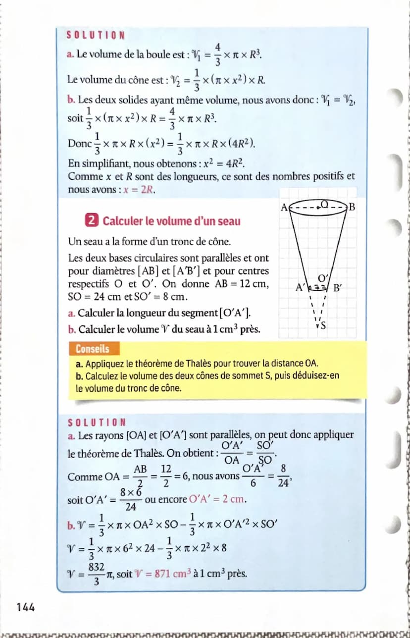 Calculer des volumes
23
Пок
Selon le type de figure, on recourt à une formule
différente pour calculer son volume.
Cube
Parallélépipède
Pris