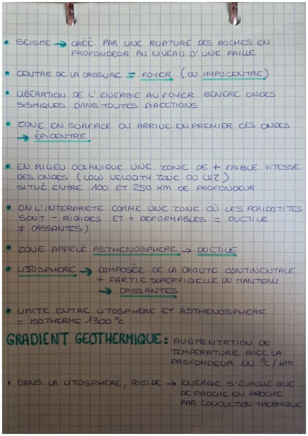 science et vie
de la terre
CHAPITRE 3.A SVT
REPARTITION MONDIALE DES ALTITUDES
CONTRASTE GEOLOGIQUE←
70% MERS ET OCEANS / 30% EMMERGÉS
-
BIM
