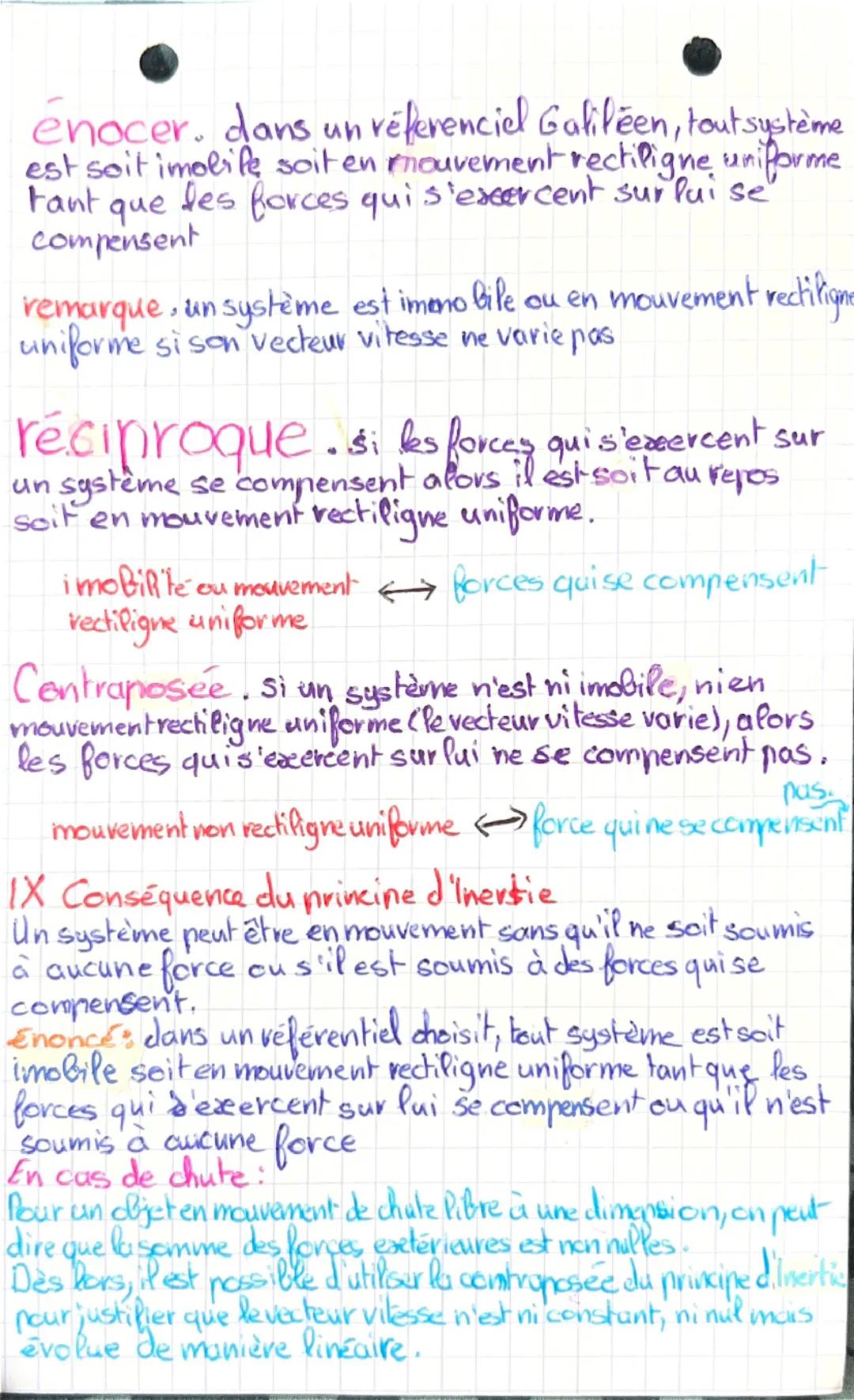 •Principe d'inertie
Un système en translation a tous ses points qui ont le
même mouvement. On va donc résumer l'étude du
mouvement d'un tel 