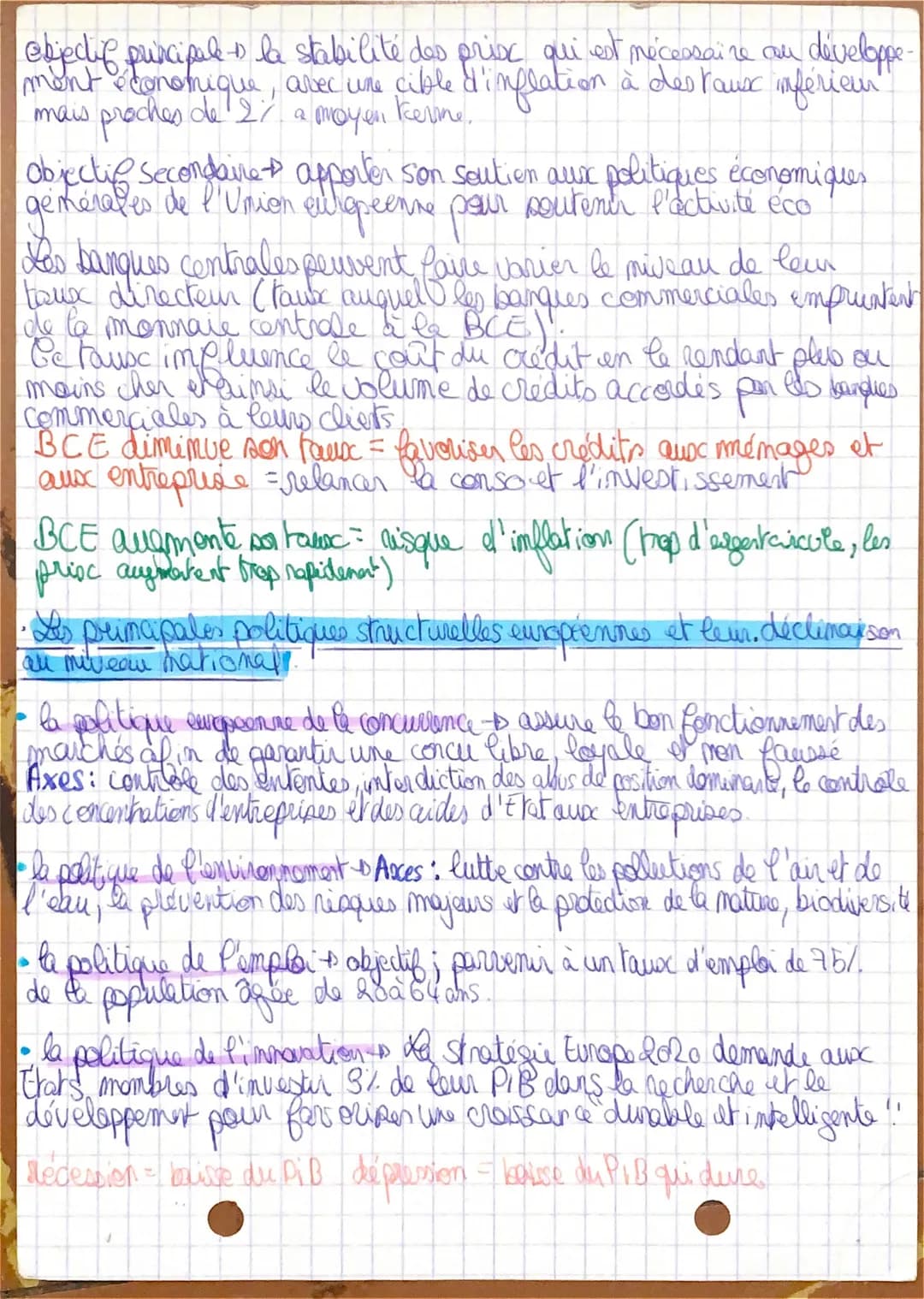 
<h2 id="lespolitiquesconomiques">Les politiques économiques</h2>
<p>La politique économique exprime les choix et les modalités d'action mis