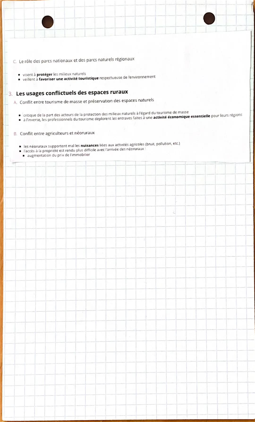 •béographie •
•Les espaces de faible densité.
- notioms - cles.
Espace de faible densité: expose qui comporte moin de
30 habitants an km².
-