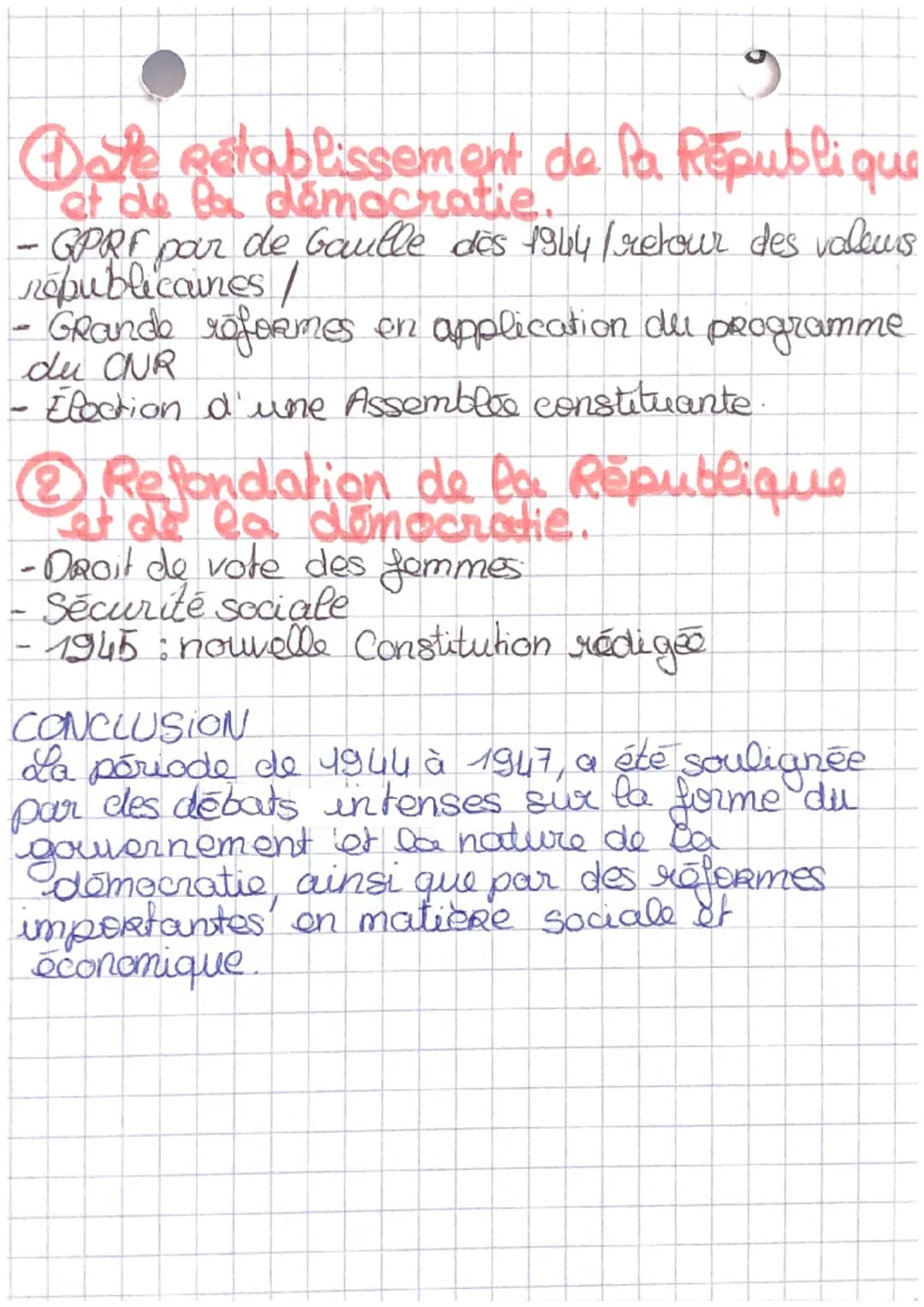 Chapitre
g ● HISTOIRE
Cates importantes
1944 La France est libéréé de l'Occupation
allemande et du régime de Vichy.
1944 - des fammes obtien