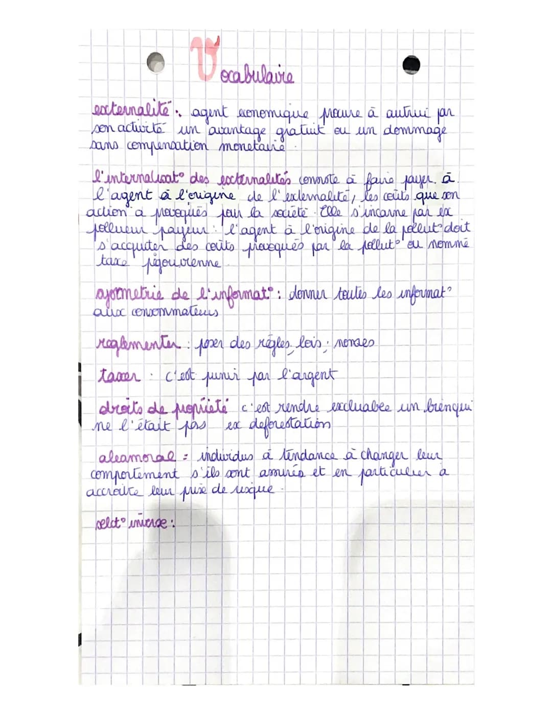 3 defaullences
DEFALLENCES
。 externalités
brens collectifs
buens communs.
I Pk le marché est il défaillents en présence d'externalités ?
↳
0