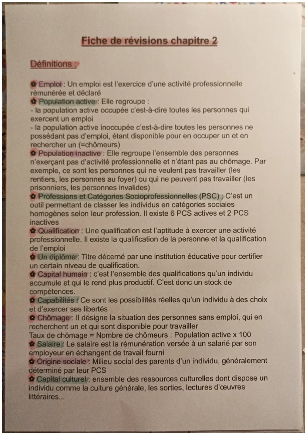 Définitions
Fiche de révisions chapitre 2
Emploi : Un emploi est l'exercice d'une activité professionnelle
rémunérée et déclaré
Population a