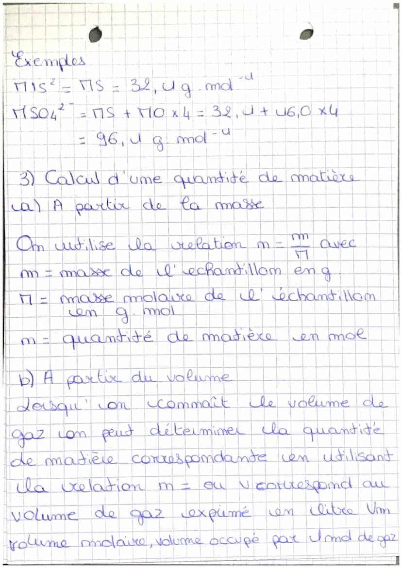 Physique Chimie
La sécurité routière
I
Rappel de chimie
1) La quantité de matière
La quantité de matière m ou membre de
moles est un ensembl