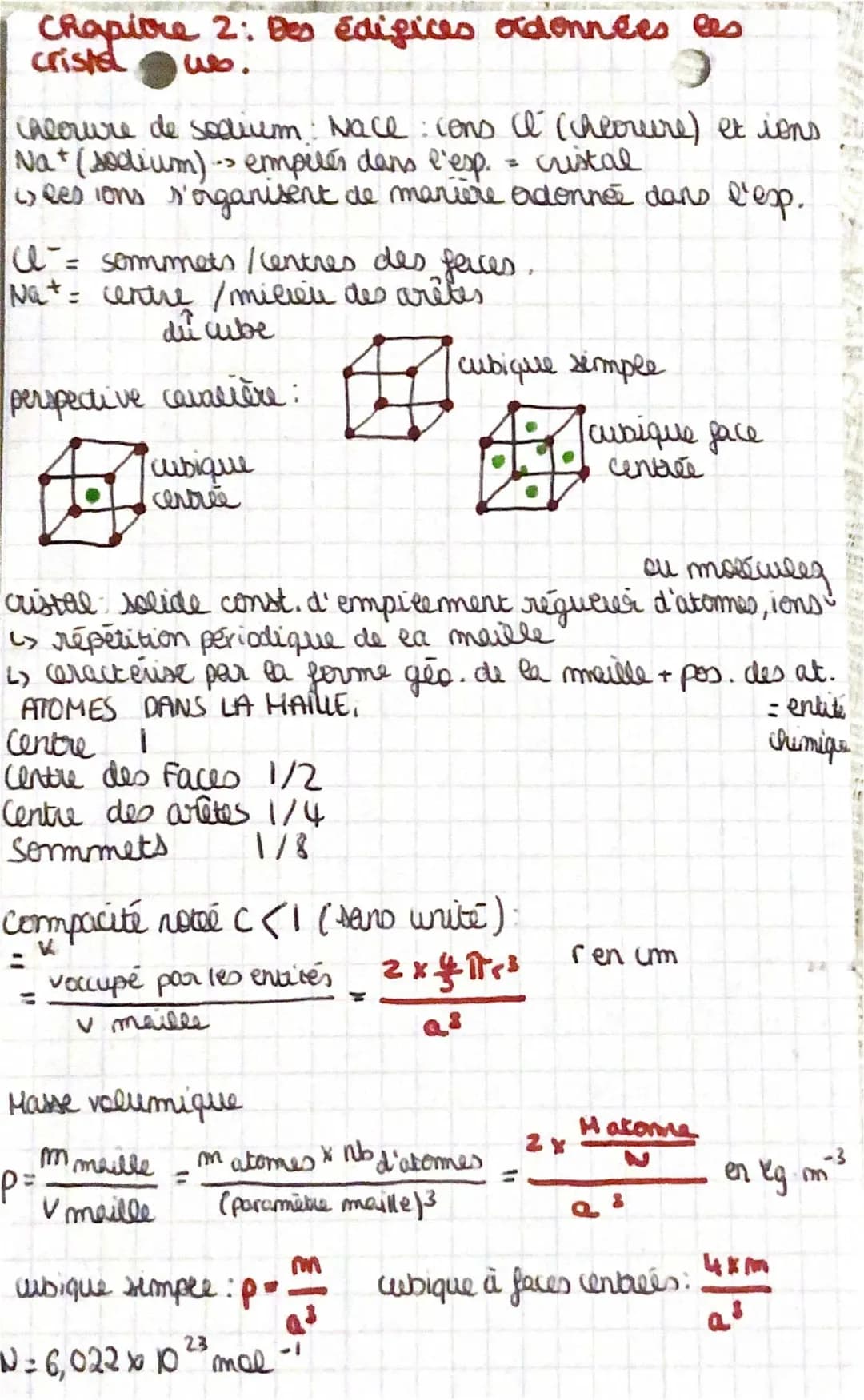 Découvre la structure cristalline du chlorure de sodium et le calcul de la compacité du cristal cubique