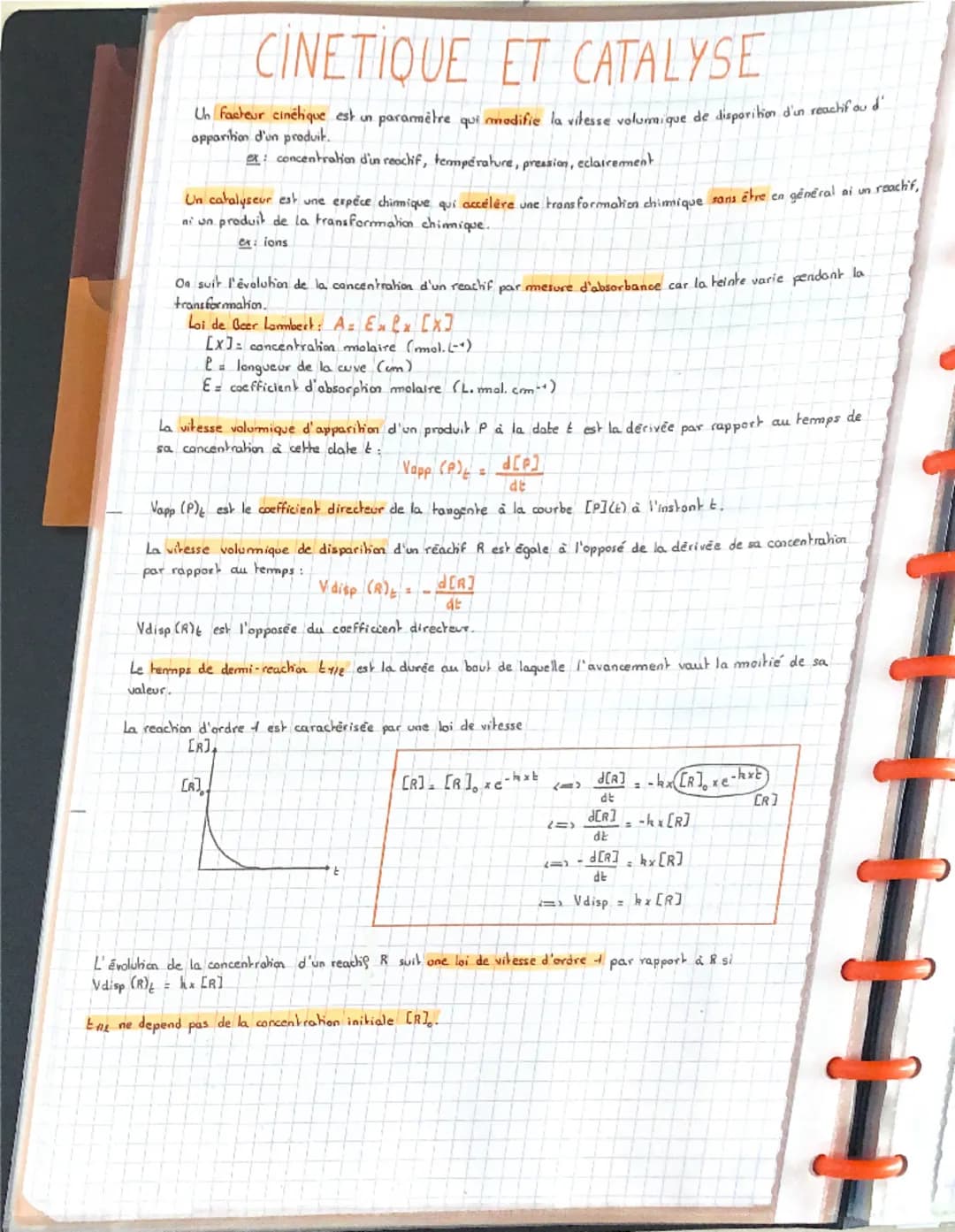 EFFET DOPPLER
L'effet Doppler est l'existence d'un décalage entre la fréquence Se d'une onde émise et la frequence
SR d'une onde regue.
Pour