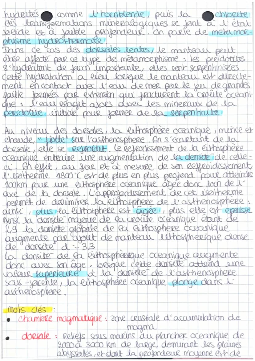 CHAPITRE 10 : LA DYNAMIQUE DES ZONES DE
DIVERGENCE LITHOSPHERIQUES
Comment la doesale produit-elle la eithosphère oceanique,
dans un context