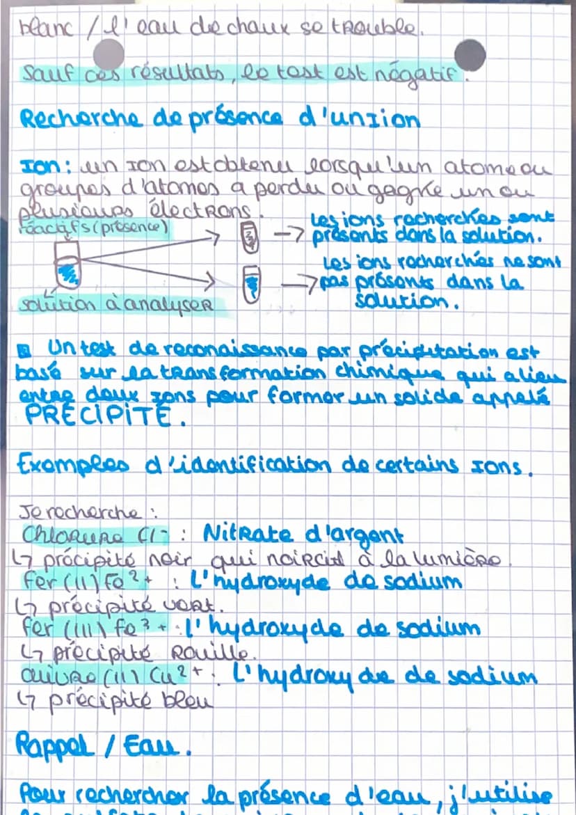 PHYSIQUE ●
Identification d'une espèce chimique:
vocabulaire:
Incandescent: un objet incandexent est portée
au blanc lumineux ou all rouge v
