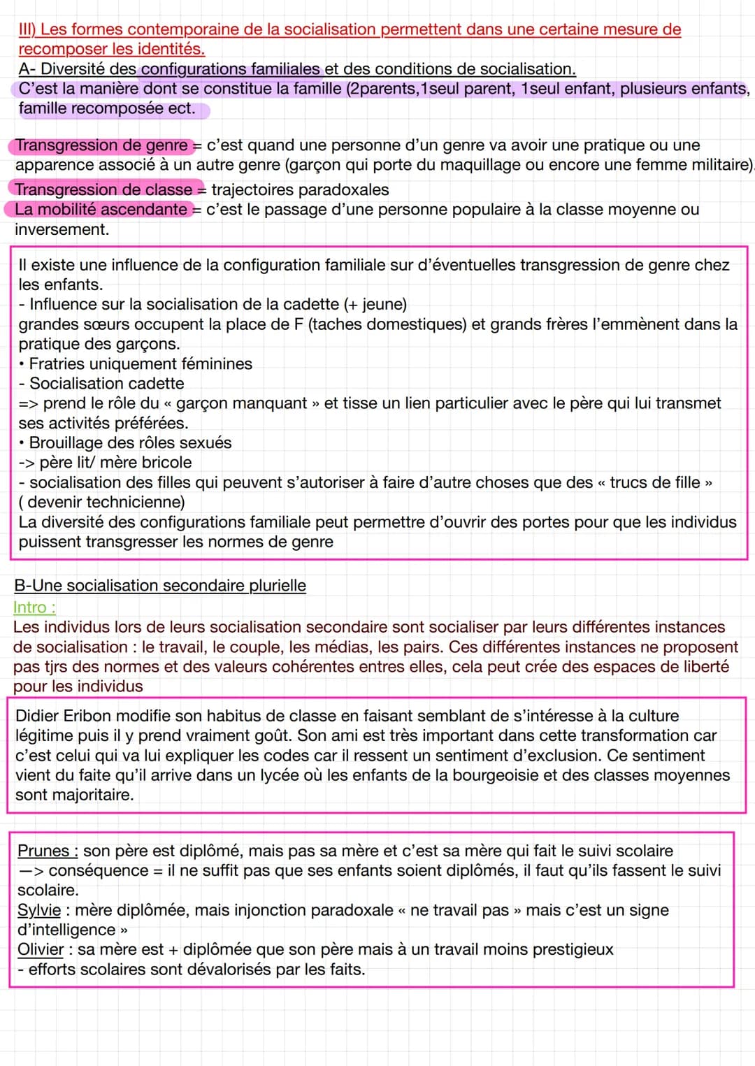 
<p>La socialisation de genre est un processus explicite et implicite par lequel les individus intègrent les normes et valeurs propres à leu