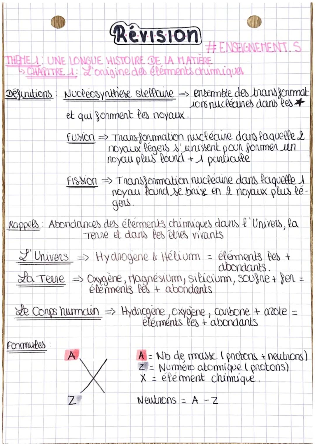 L’abondance des éléments chimiques + la radioactivité.