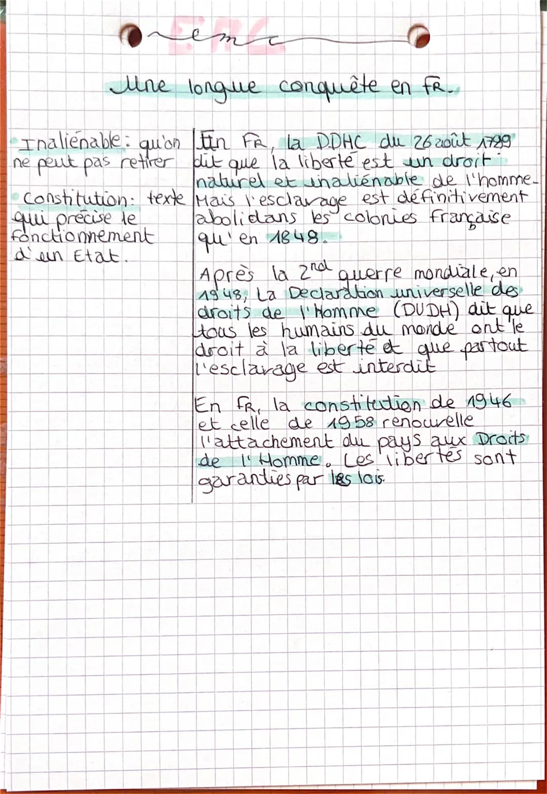 очет
he
Les élèves ont-ils des libertés?
Democratie : Régime Au collège, les libertés des
(politique dans lequel élèves (opinion, expression