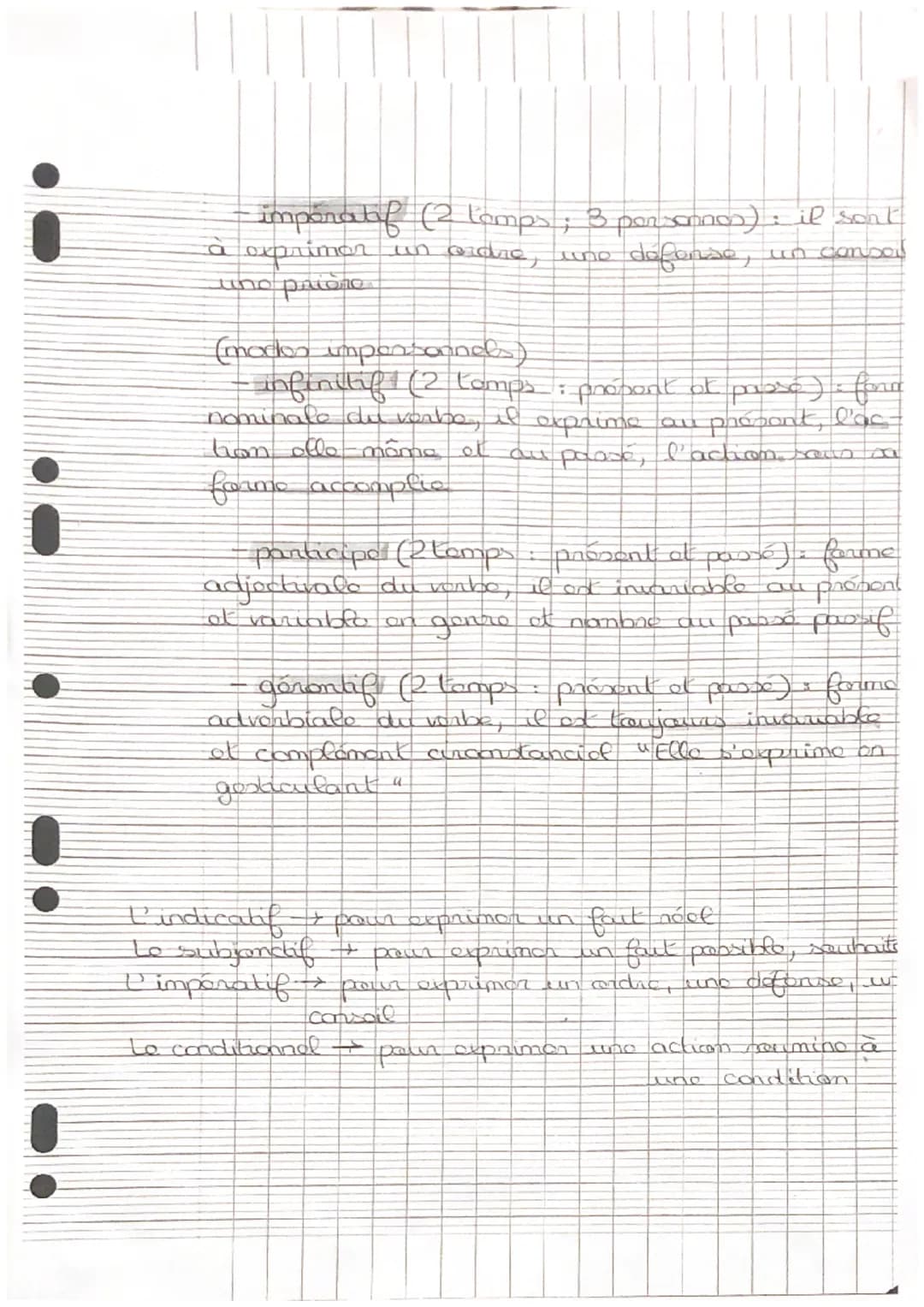 FRANÇAIS Le
!
genne
he d' un texto
Roman (d'aventure, d'apprentissage, de scr
fiction, policior,…)
+ c'est une
comporte
couvre narrative, as